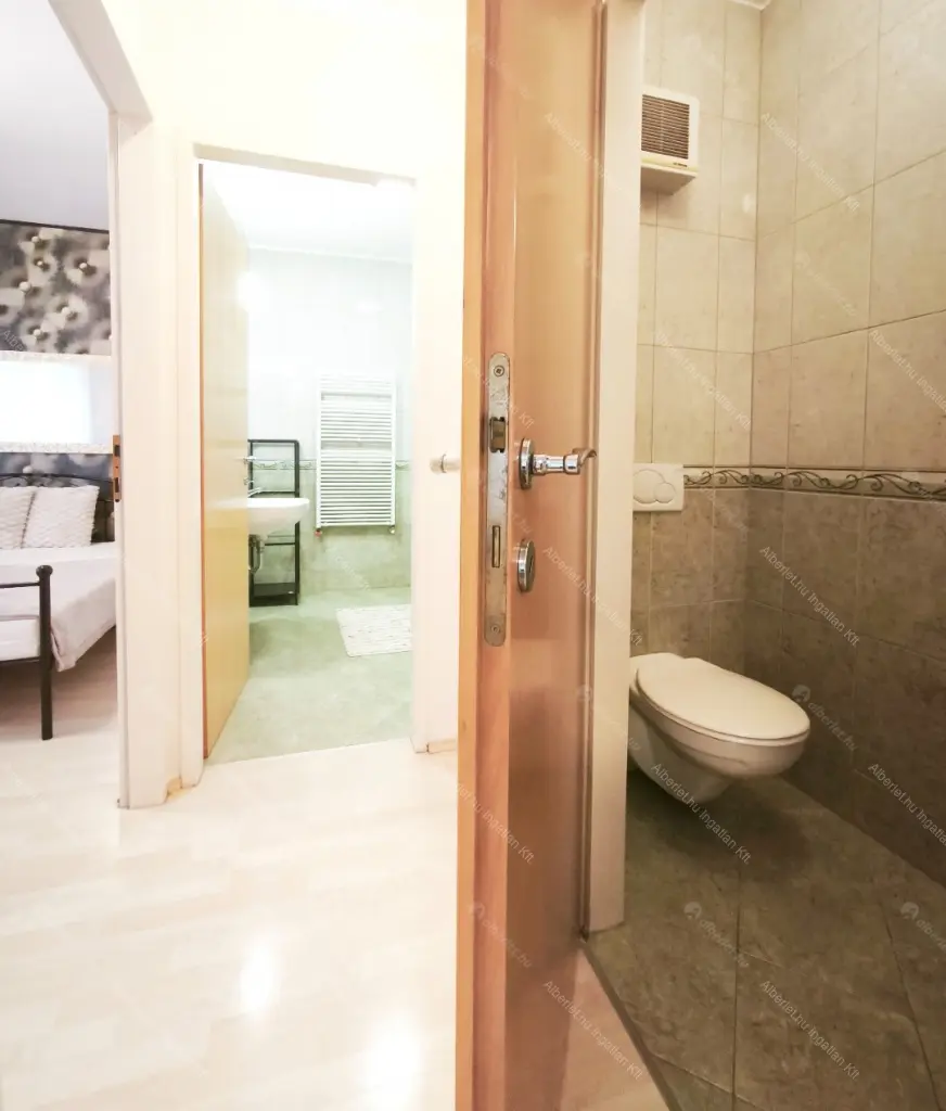 Kiadó albérlet 295000 Ft/hó áron: Budapest, VIII. kerület  Fecske utca. Mérete: 58 nm, 2 szobás | Alberlet.hu - 6693763