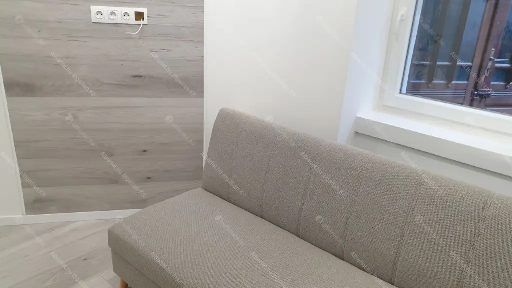 Kiadó albérlet 180000 Ft/hó áron: Budapest, VIII. kerület  Fiumei út. Mérete: 21 nm, 1 szobás | Alberlet.hu - 6659372