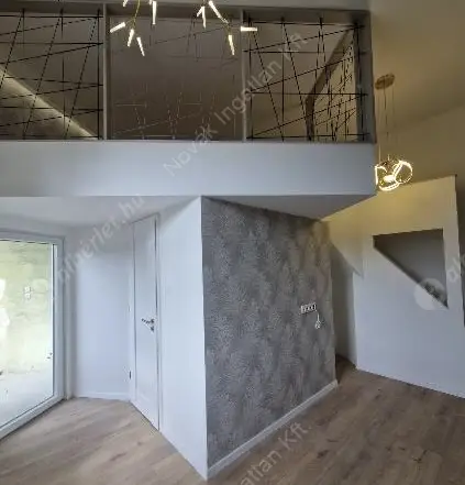 Kiadó albérlet 230000 Ft/hó áron: Budapest, VIII. kerület  Fiumei út. Mérete: 35 nm, 1 szobás | Alberlet.hu - 6578162