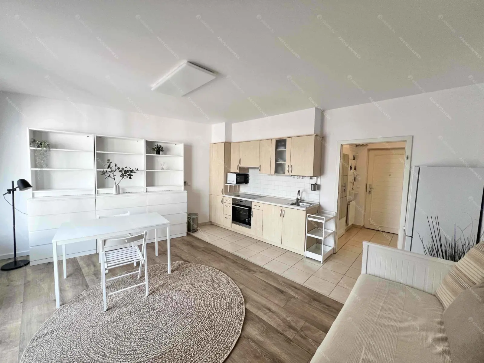 Kiadó albérlet 210000 Ft/hó áron: Budapest, VIII. kerület  Futó utca. Mérete: 29 nm, 1 szobás | Alberlet.hu - 6677675