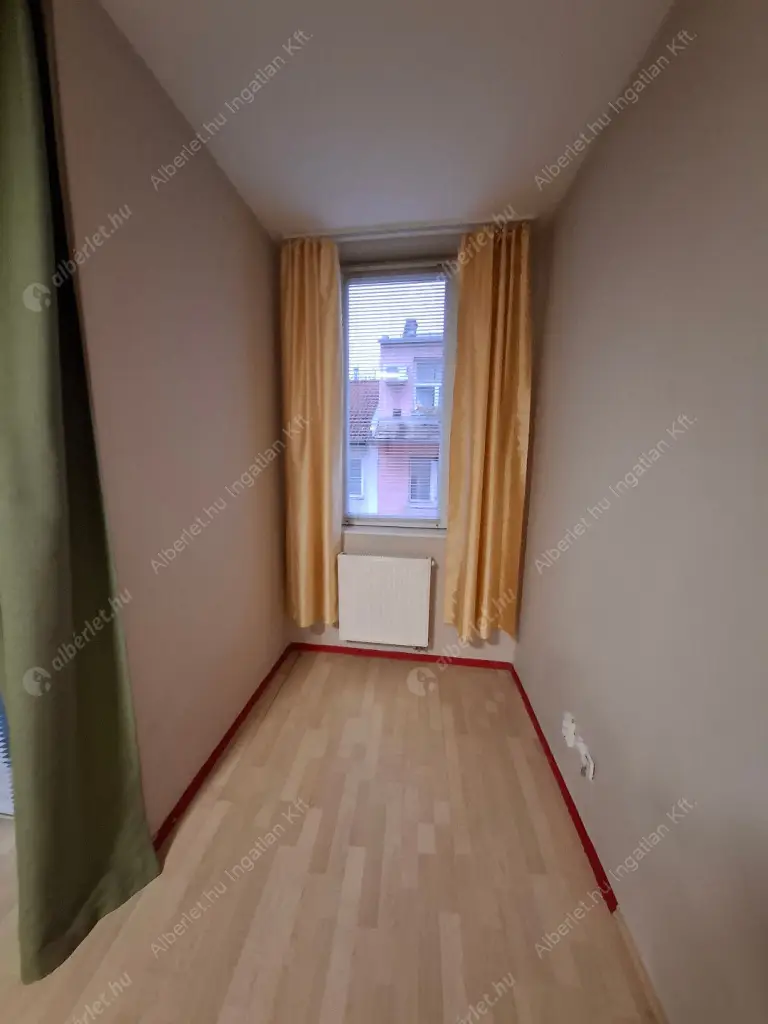 Kiadó albérlet 210000 Ft/hó áron: Budapest, VIII. kerület  Futó utca. Mérete: 42 nm, 1 szobás | Alberlet.hu - 6580864