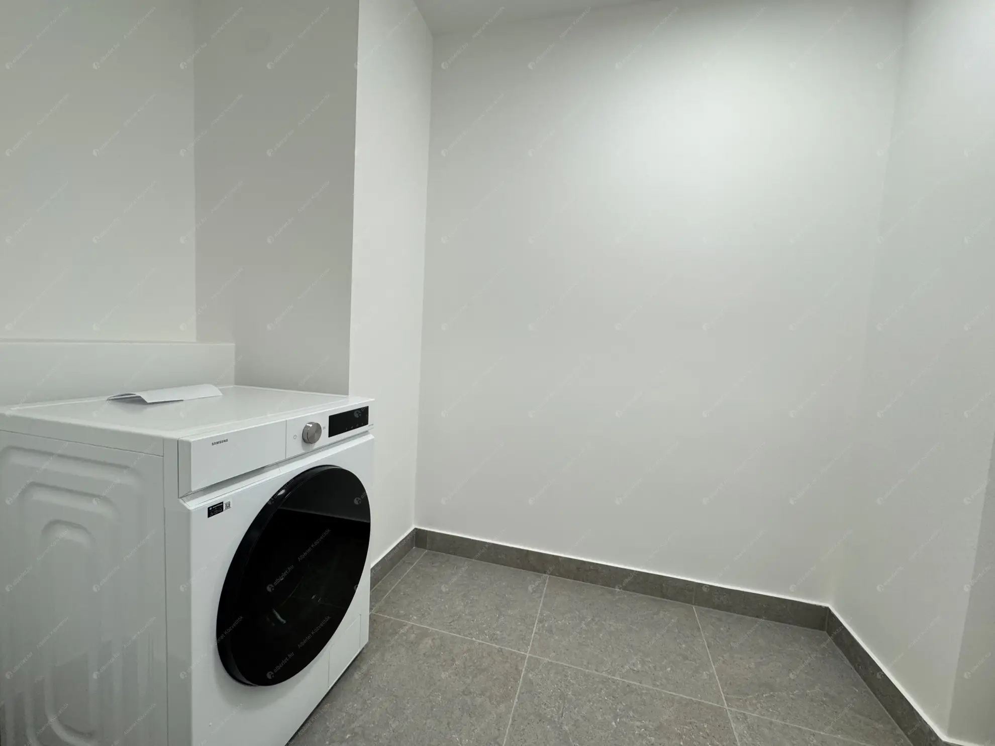 Kiadó albérlet 250000 Ft/hó áron: Budapest, VIII. kerület  Futó utca. Mérete: 46 nm, 2 szobás | Alberlet.hu - 6601638