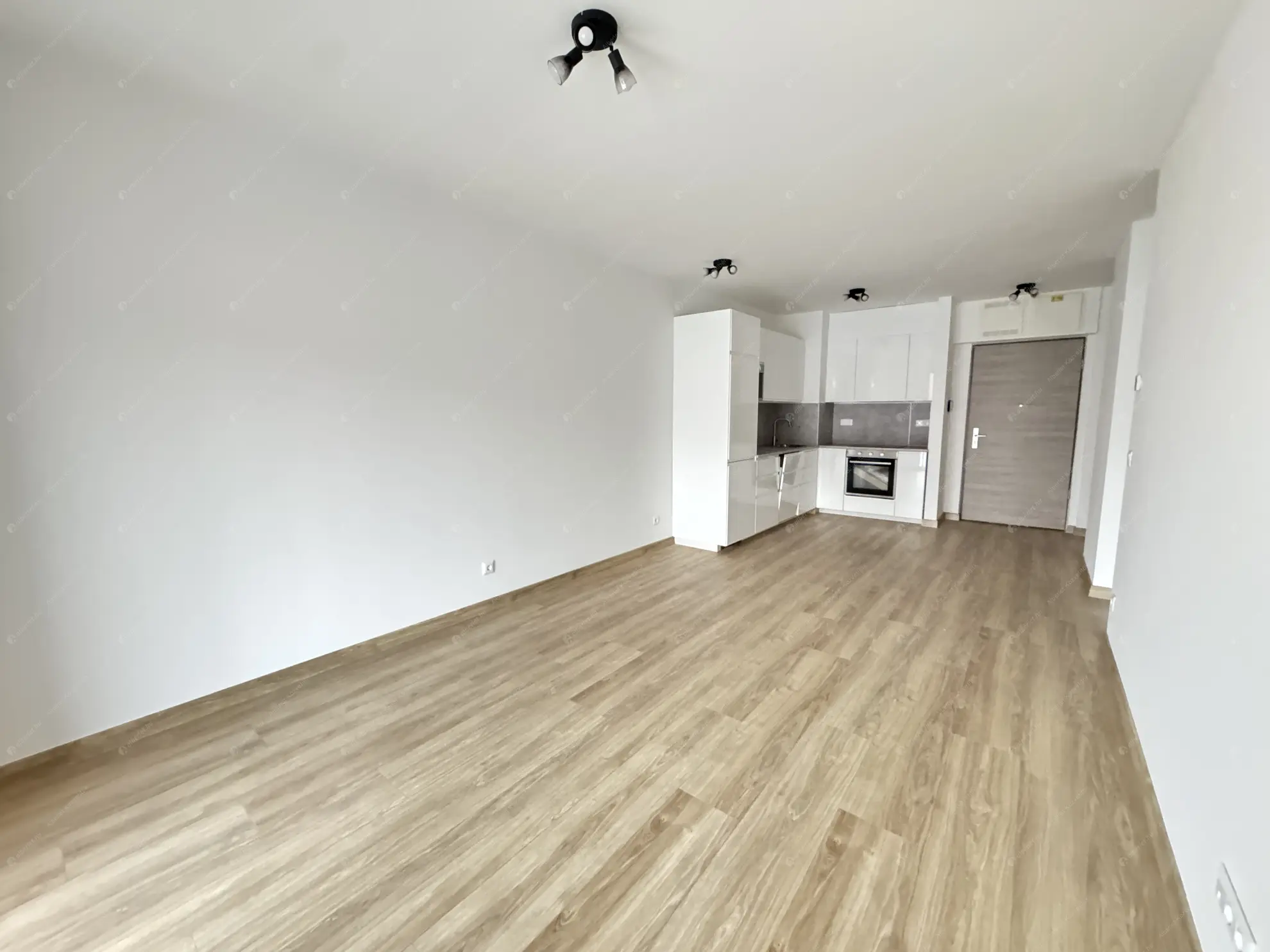 Kiadó albérlet 250000 Ft/hó áron: Budapest, VIII. kerület  Futó utca. Mérete: 49 nm, 2 szobás | Alberlet.hu - 6601647