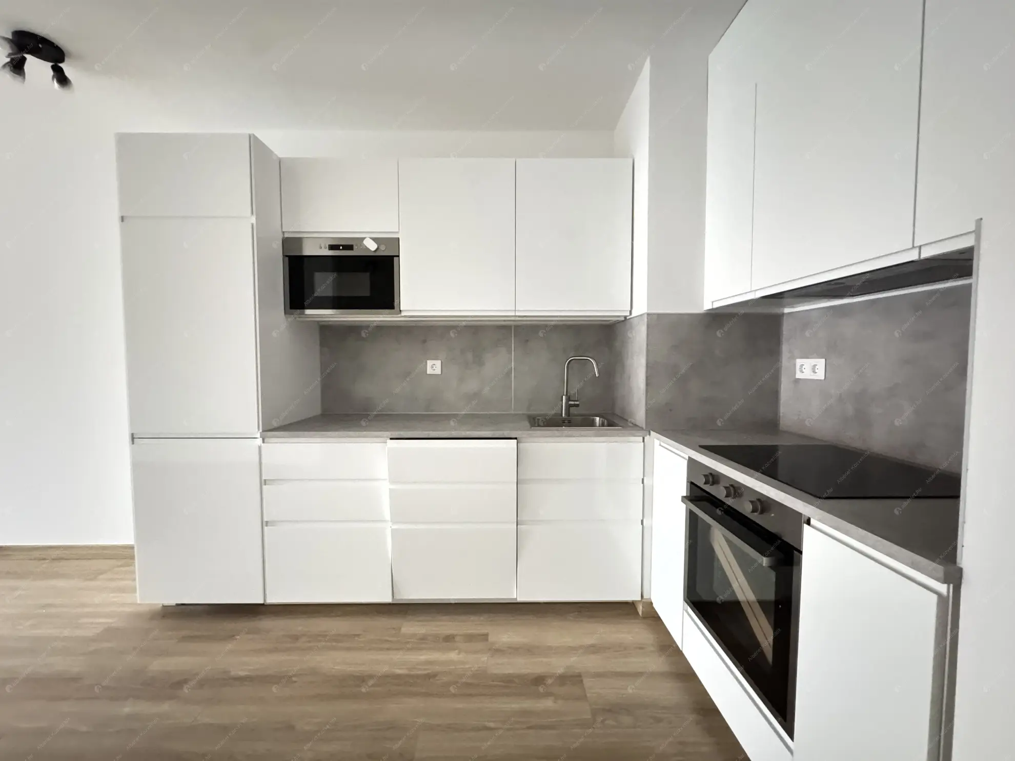 Kiadó albérlet 250000 Ft/hó áron: Budapest, VIII. kerület  Futó utca. Mérete: 49 nm, 2 szobás | Alberlet.hu - 6601653