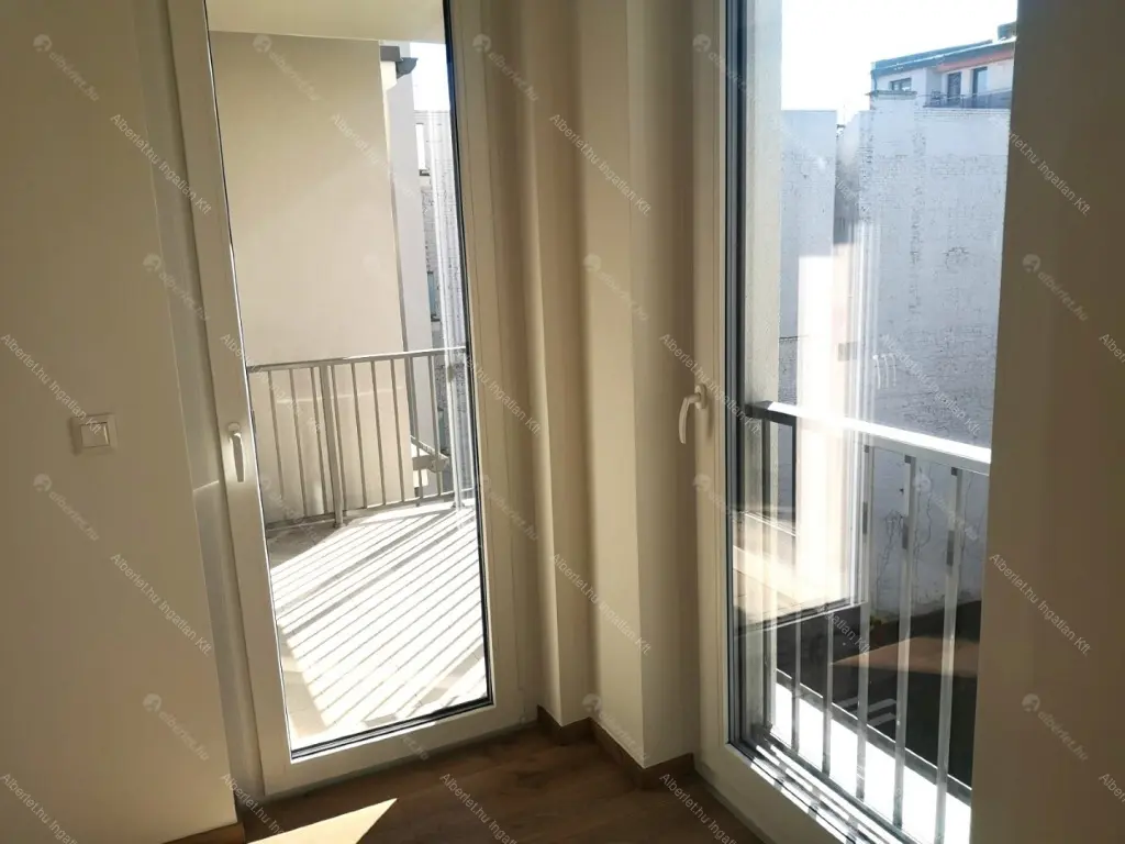 Kiadó albérlet 305000 Ft/hó áron: Budapest, VIII. kerület  Futó utca. Mérete: 49 nm, 2 szobás | Alberlet.hu - 6669527