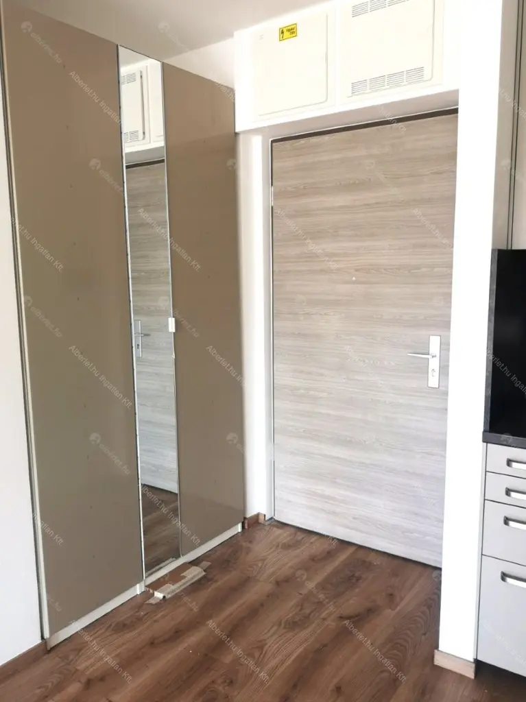 Kiadó albérlet 305000 Ft/hó áron: Budapest, VIII. kerület  Futó utca. Mérete: 49 nm, 2 szobás | Alberlet.hu - 6669531