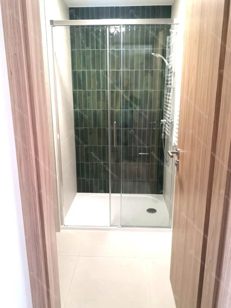 Kiadó albérlet 305000 Ft/hó áron: Budapest, VIII. kerület  Futó utca. Mérete: 49 nm, 2 szobás | Alberlet.hu - 6669532