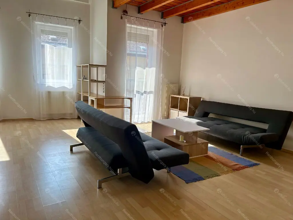 Kiadó albérlet 349000 Ft/hó áron: Budapest, VIII. kerület  Futó utca. Mérete: 71 nm, 1 szobás | Alberlet.hu - 6679834