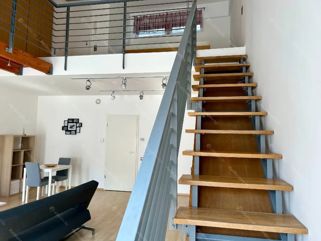 Kiadó albérlet 349000 Ft/hó áron: Budapest, VIII. kerület  Futó utca. Mérete: 71 nm, 1 szobás | Alberlet.hu - 6679837