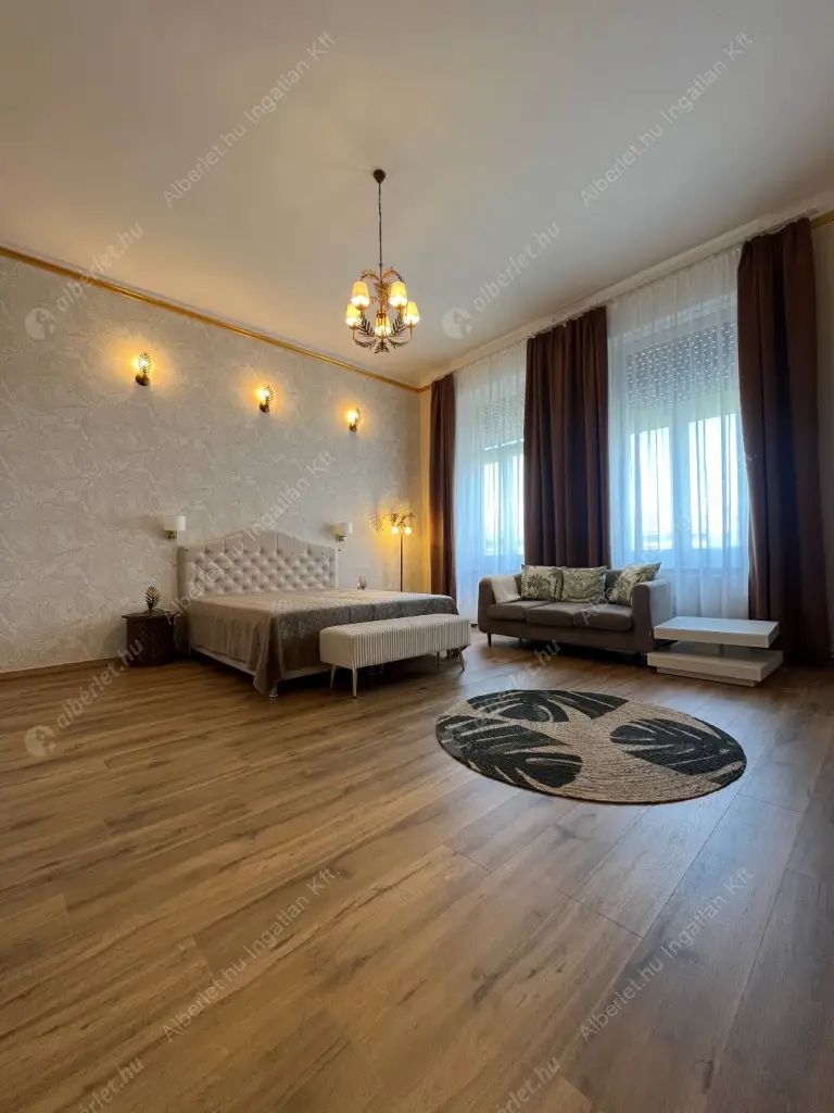 Kiadó albérlet 450000 Ft/hó áron: Budapest, VIII. kerület  Gutenberg tér. Mérete: 107 nm, 3 szobás | Alberlet.hu - 6575456