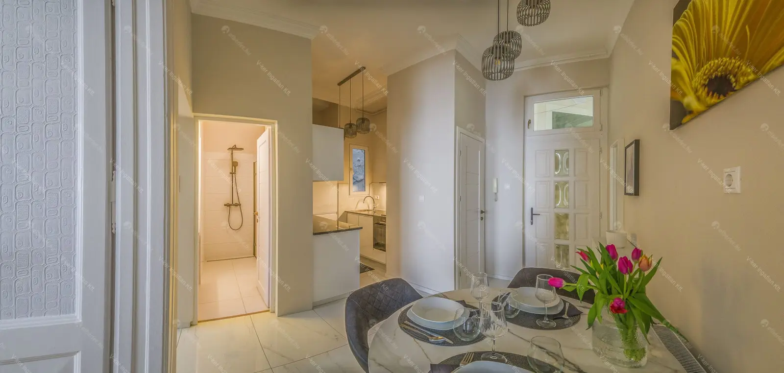 Kiadó albérlet 450000 Ft/hó áron: Budapest, VIII. kerület  Gutenberg tér. Mérete: 50 nm, 2 szobás | Alberlet.hu - 6688128