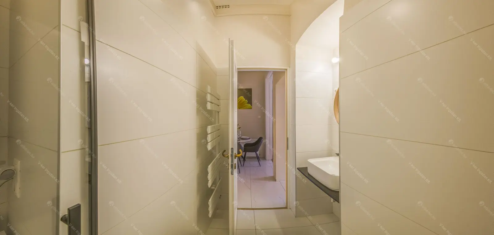 Kiadó albérlet 450000 Ft/hó áron: Budapest, VIII. kerület  Gutenberg tér. Mérete: 50 nm, 2 szobás | Alberlet.hu - 6688137