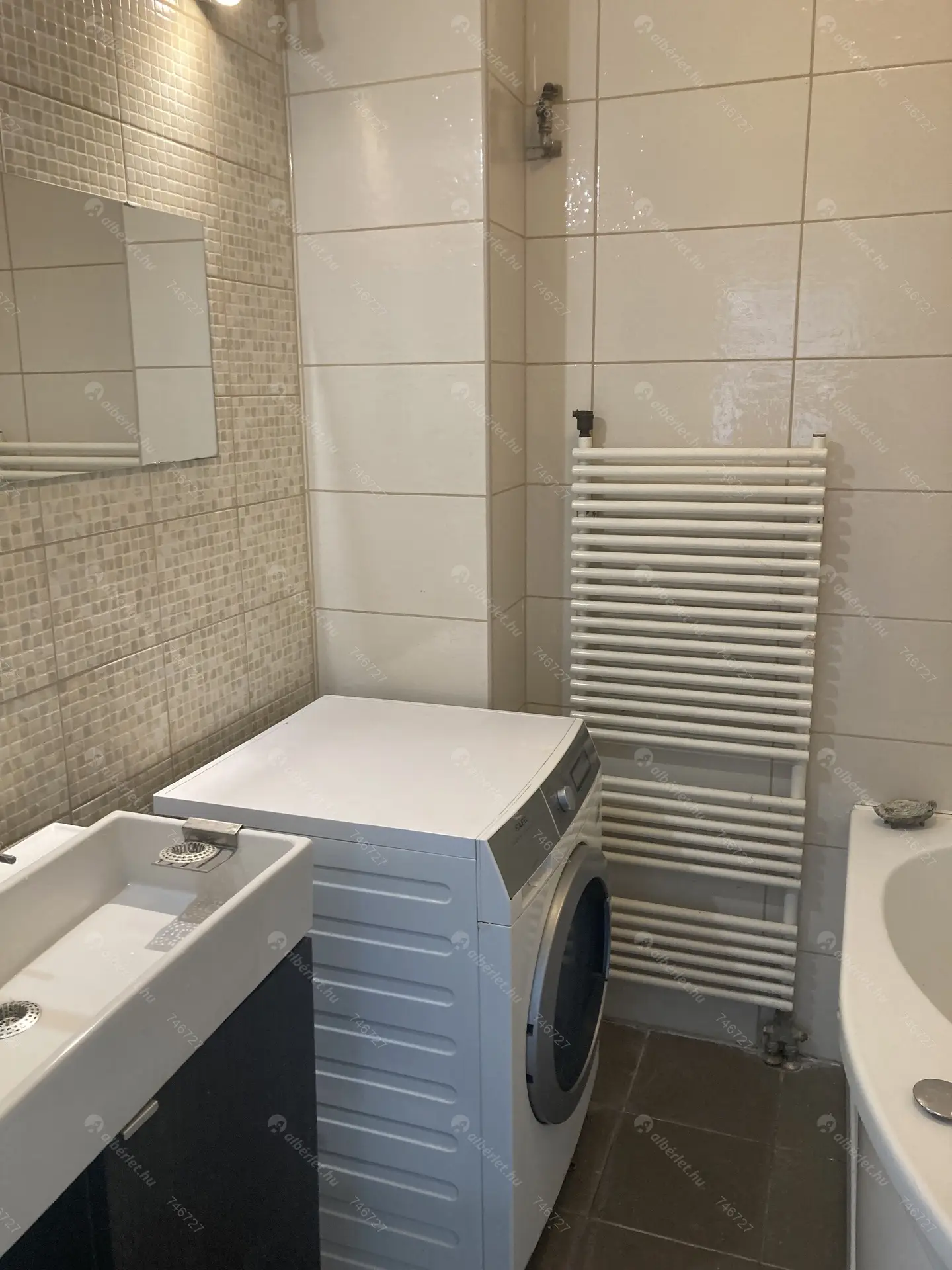 Kiadó albérlet 260000 Ft/hó áron: Budapest, VIII. kerület   Győrffy István utca . Mérete: 70 nm, 2 szobás | Alberlet.hu - 6254895