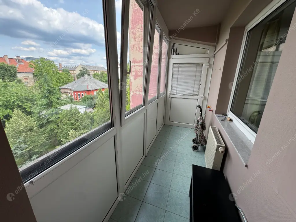 Kiadó albérlet 280000 Ft/hó áron: Budapest, VIII. kerület  Győrffy István utca. Mérete: 70 nm, 2 szobás | Alberlet.hu - 6564600