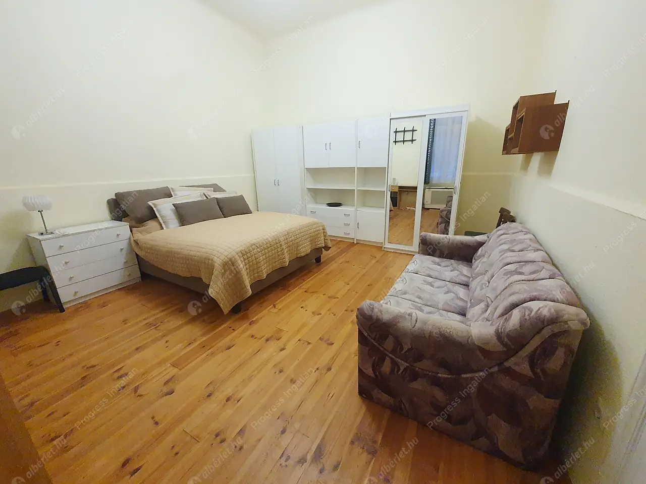 Kiadó albérlet 180000 Ft/hó áron: Budapest, VIII. kerület  Gyulai Pál utca. Mérete: 41 nm, 1 szobás | Alberlet.hu - 6639529