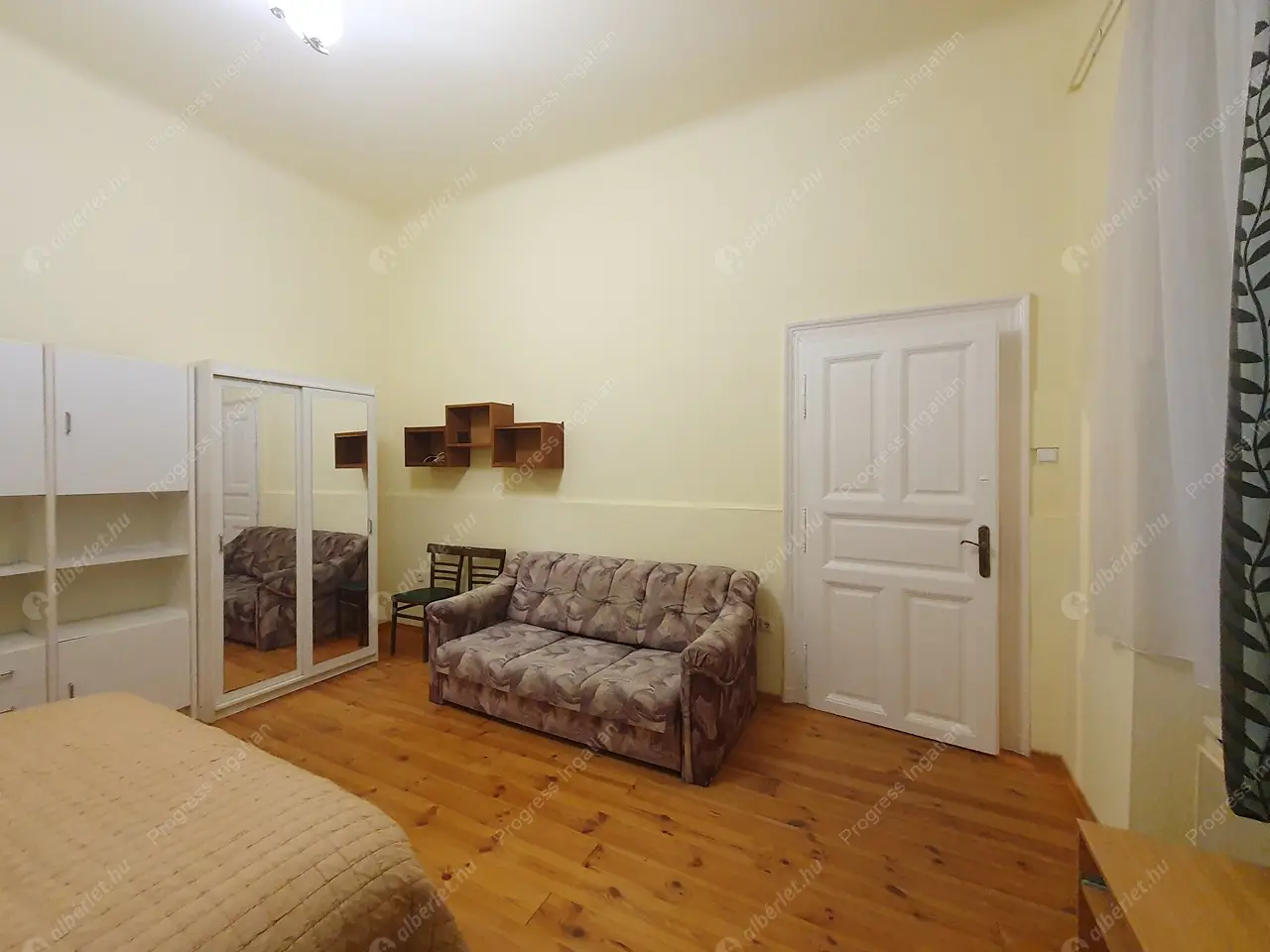 Kiadó albérlet 180000 Ft/hó áron: Budapest, VIII. kerület  Gyulai Pál utca. Mérete: 41 nm, 1 szobás | Alberlet.hu - 6639530