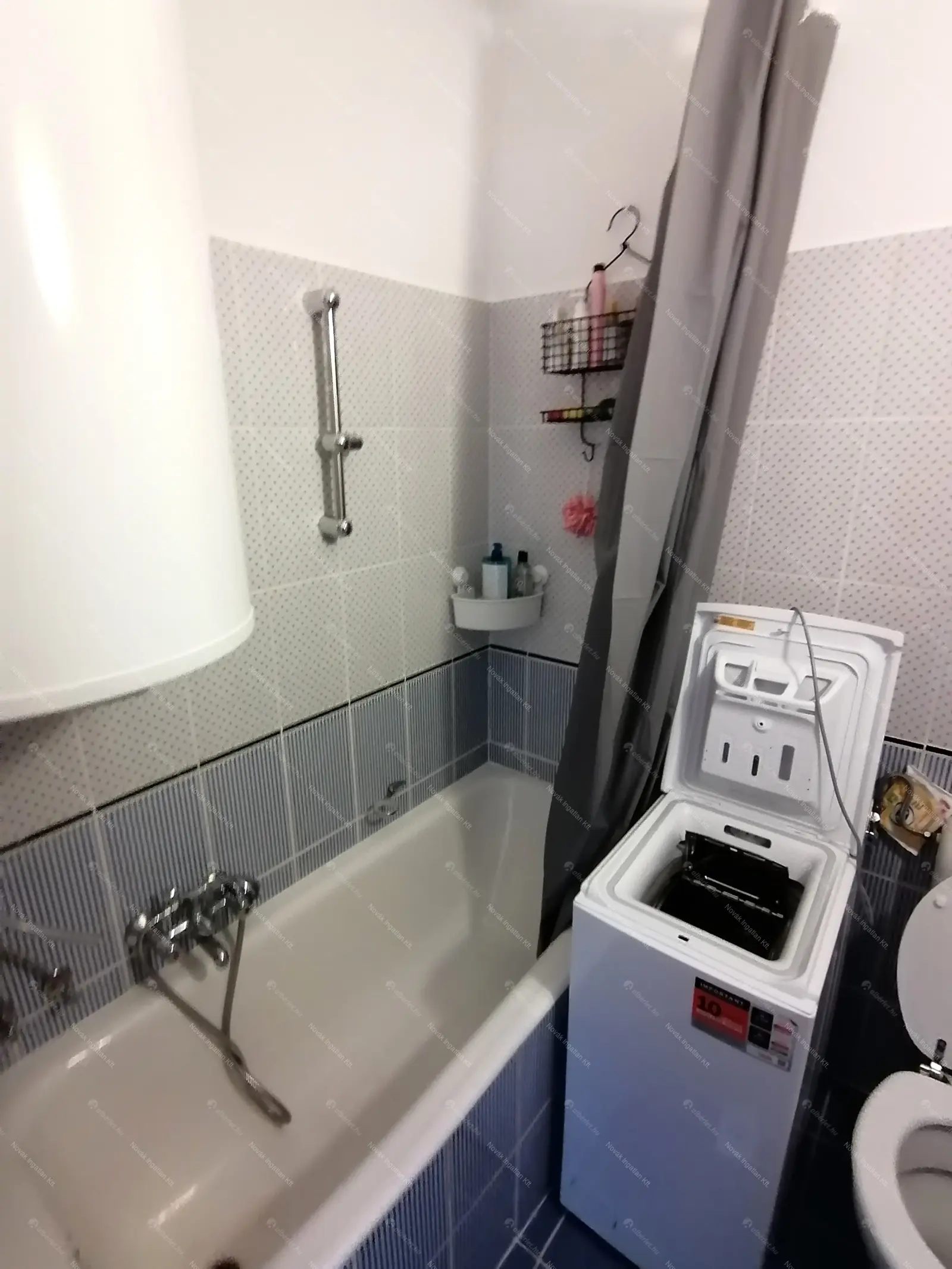 Kiadó albérlet 179000 Ft/hó áron: Budapest, VIII. kerület  Harminckettesek tere. Mérete: 37 nm, 1 szobás | Alberlet.hu - 6661693