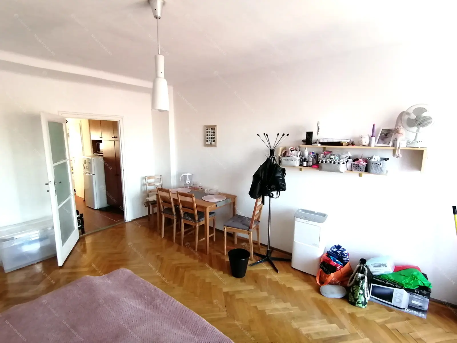 Kiadó albérlet 179000 Ft/hó áron: Budapest, VIII. kerület  Harminckettesek tere. Mérete: 37 nm, 1 szobás | Alberlet.hu - 6661700