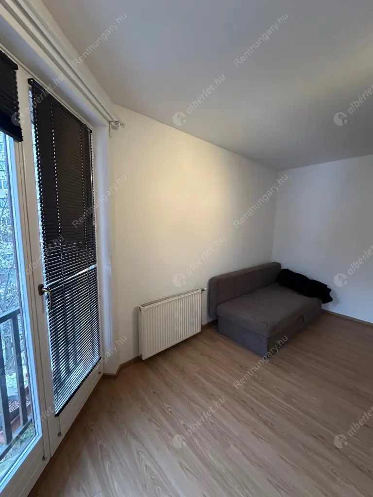Kiadó albérlet 200000 Ft/hó áron: Budapest, VIII. kerület  Hock János utca. Mérete: 39 nm, 1 szobás | Alberlet.hu - 6632108