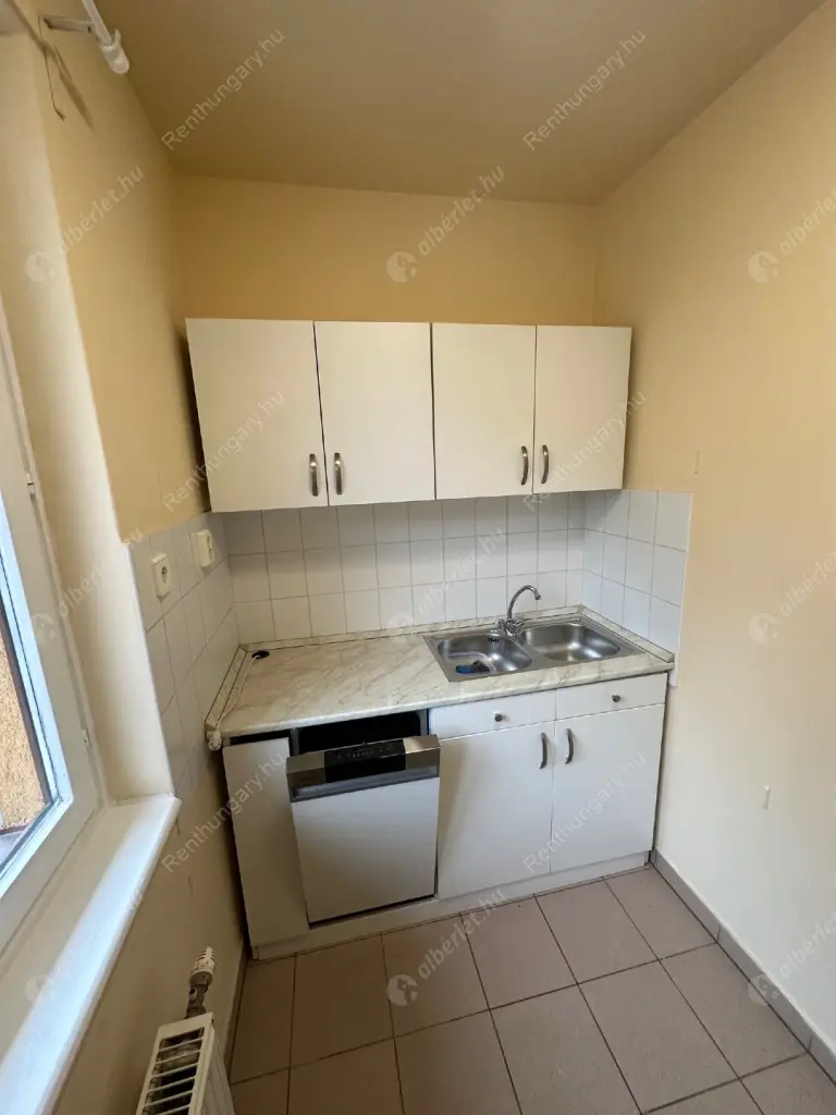 Kiadó albérlet 200000 Ft/hó áron: Budapest, VIII. kerület  Hock János utca. Mérete: 39 nm, 1 szobás | Alberlet.hu - 6632111