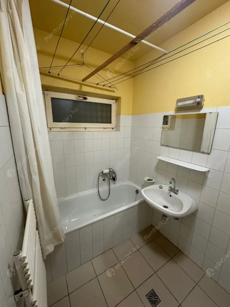 Kiadó albérlet 200000 Ft/hó áron: Budapest, VIII. kerület  Hock János utca. Mérete: 39 nm, 1 szobás | Alberlet.hu - 6632113