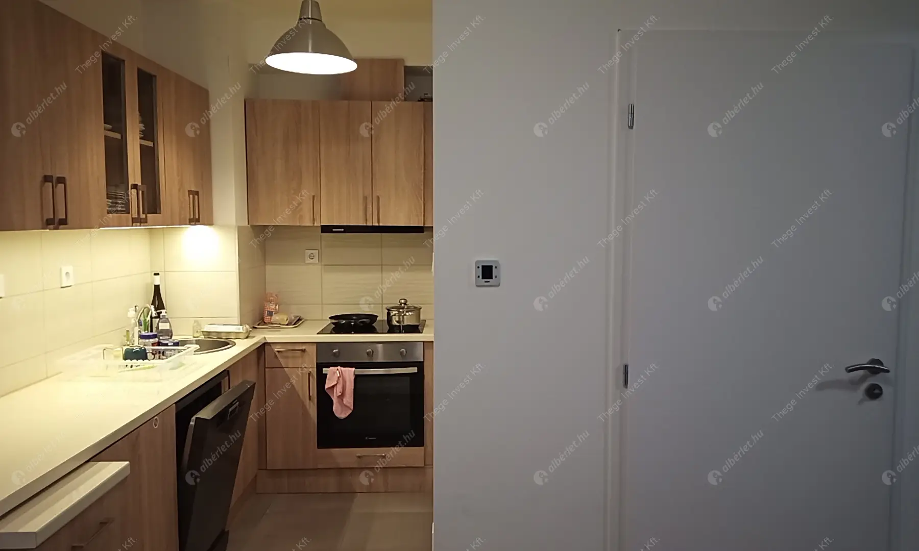 Kiadó albérlet 195000 Ft/hó áron: Budapest, VIII. kerület  Homok utca. Mérete: 29 nm, 1 szobás | Alberlet.hu - 6596079