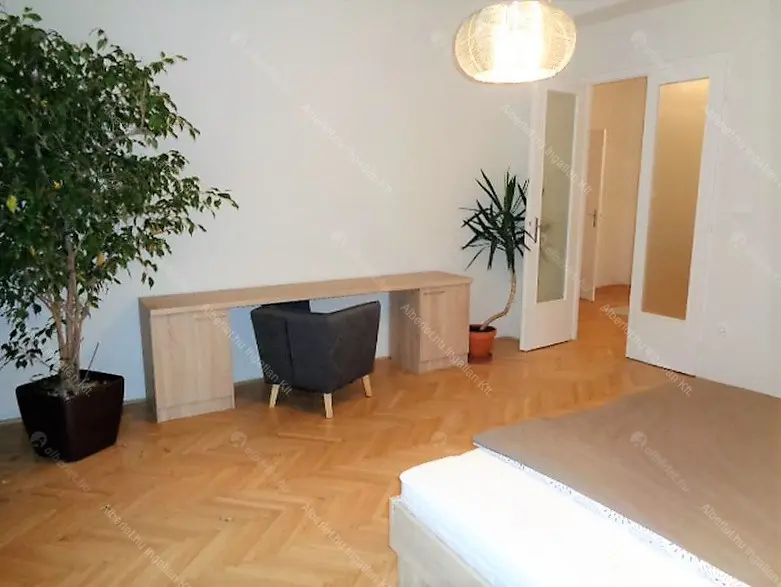 Kiadó albérlet 340000 Ft/hó áron: Budapest, VIII. kerület  Horánszky utca. Mérete: 80 nm, 3 szobás | Alberlet.hu - 6687057