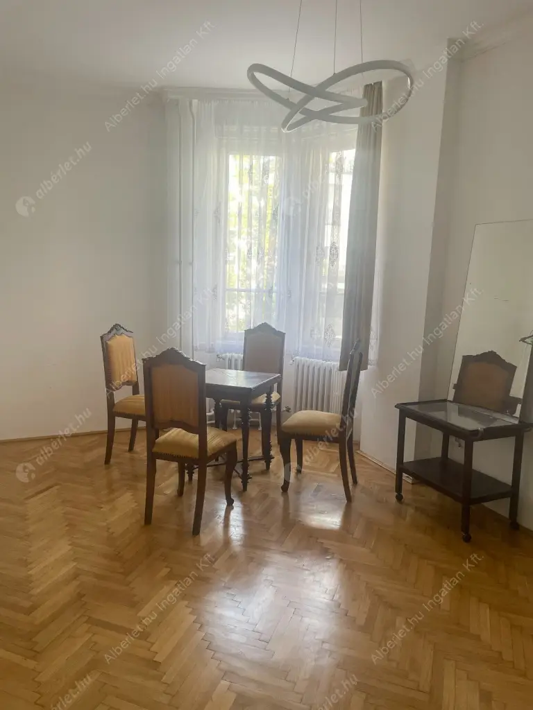 Kiadó albérlet 220000 Ft/hó áron: Budapest, VIII. kerület  Horváth Mihály  tér . Mérete: 44 nm, 1 szobás | Alberlet.hu - 6617407