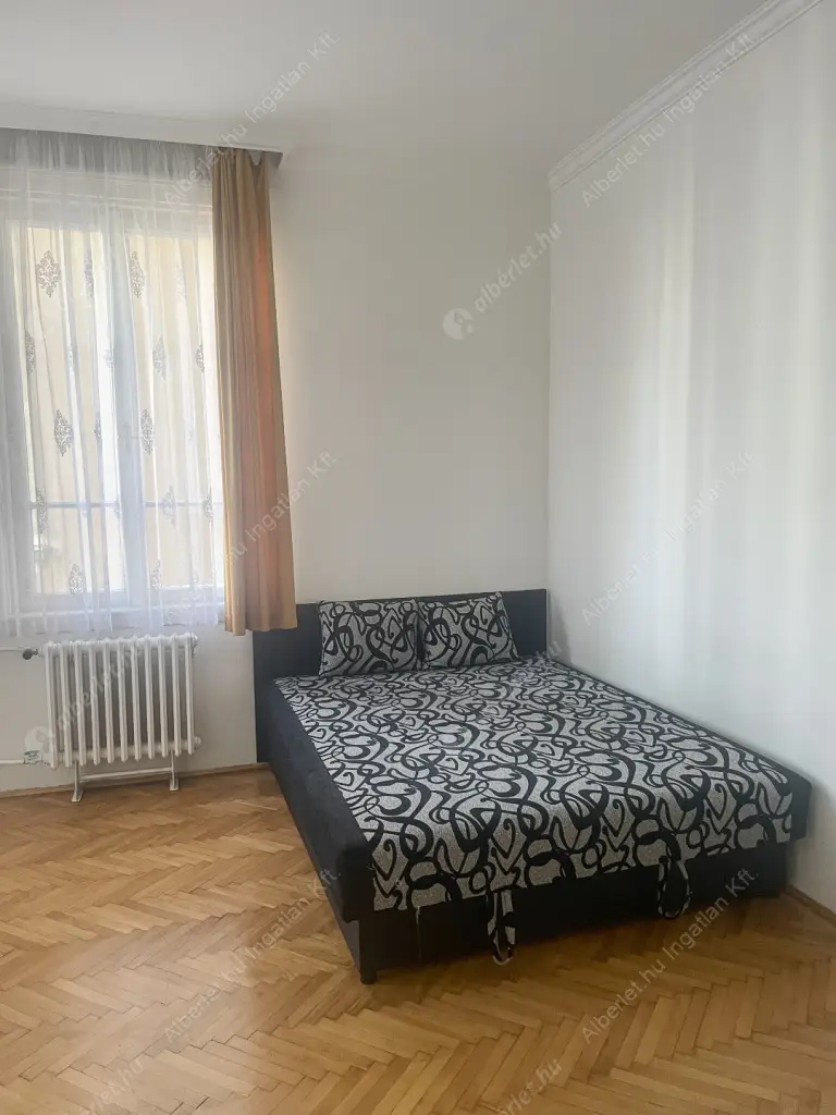 Kiadó albérlet 220000 Ft/hó áron: Budapest, VIII. kerület  Horváth Mihály  tér . Mérete: 44 nm, 1 szobás | Alberlet.hu - 6617409