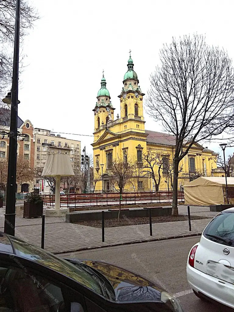 Kiadó albérlet 180000 Ft/hó áron: Budapest, VIII. kerület  Horváth Mihály tér. Mérete: 35 nm, 1 szobás | Alberlet.hu - 6645806