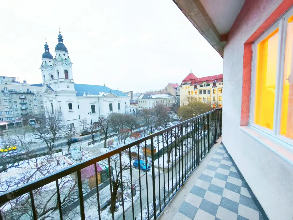 Kiadó albérlet 240000 Ft/hó áron: Budapest, VIII. kerület  Horváth Mihály tér. Mérete: 54 nm, 1 szobás | Alberlet.hu - 6633239