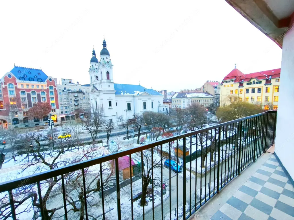 Kiadó albérlet 240000 Ft/hó áron: Budapest, VIII. kerület  Horváth Mihály tér. Mérete: 54 nm, 1 szobás | Alberlet.hu - 6633246