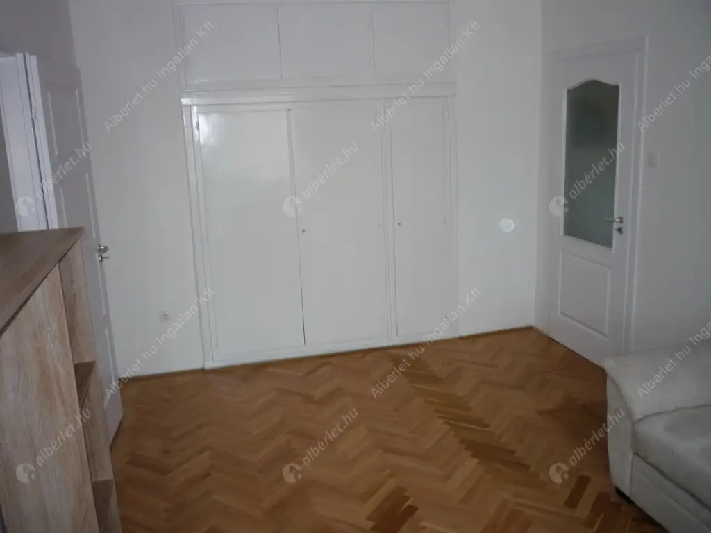 Kiadó albérlet 280000 Ft/hó áron: Budapest, VIII. kerület  Hungária körút. Mérete: 46 nm, 2 szobás | Alberlet.hu - 6595362