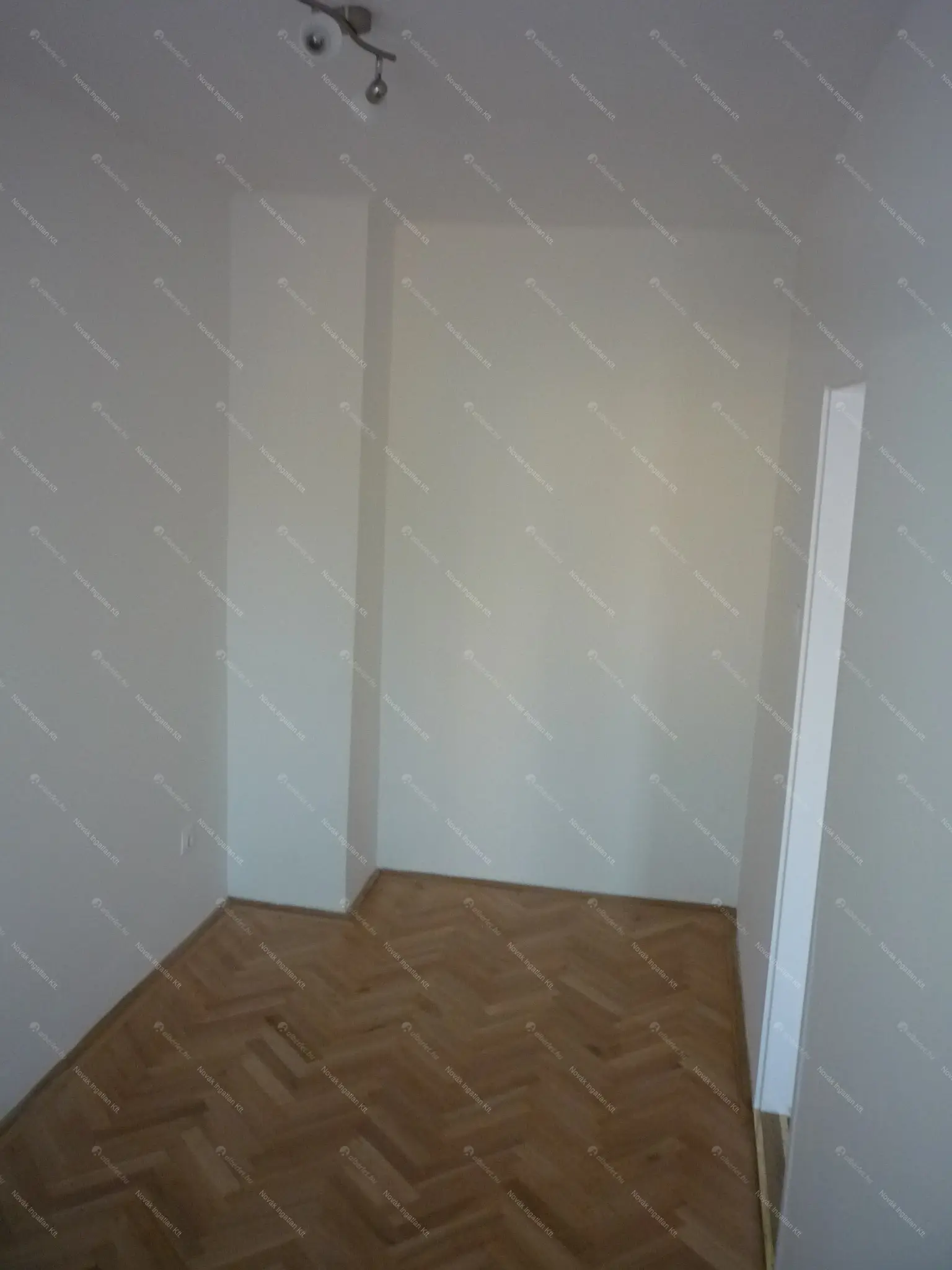 Kiadó albérlet 260000 Ft/hó áron: Budapest, VIII. kerület  Hungária körút. Mérete: 46 nm, 2 szobás | Alberlet.hu - 6650856