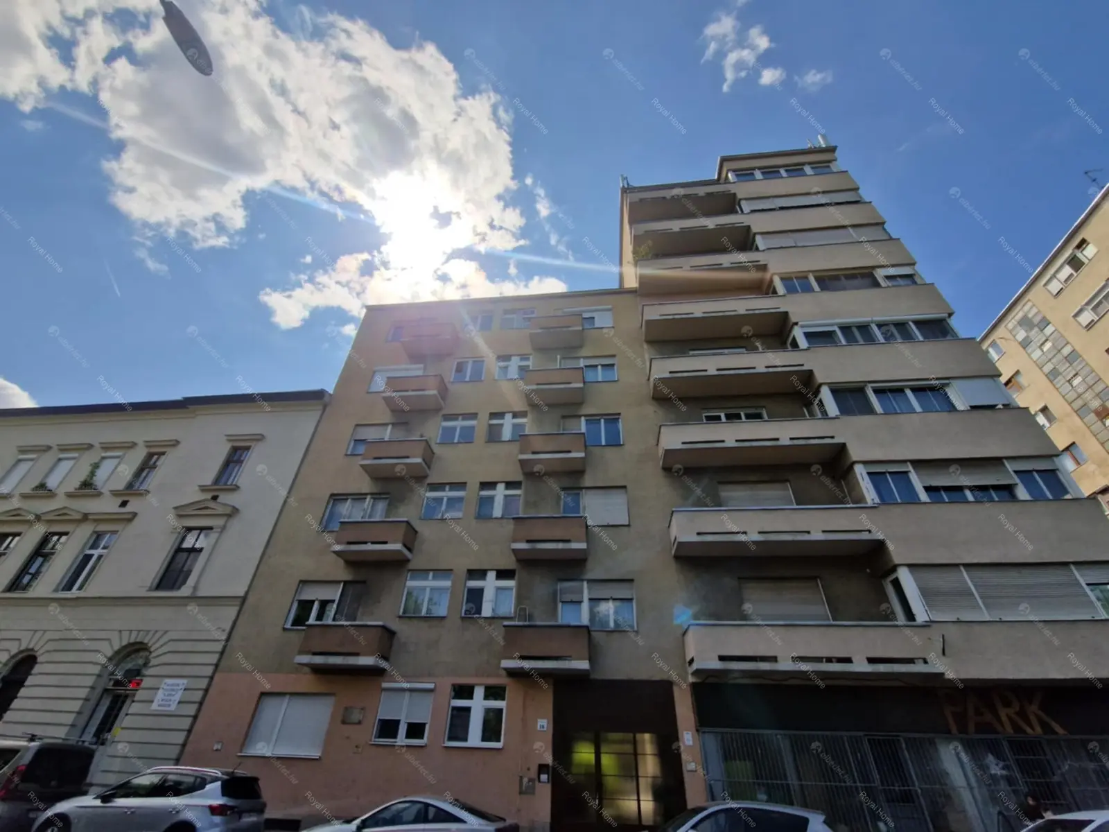 Kiadó albérlet 210000 Ft/hó áron: Budapest, VIII. kerület  II. János Pál pápa tér. Mérete: 40 nm, 1 szobás | Alberlet.hu - 6477477