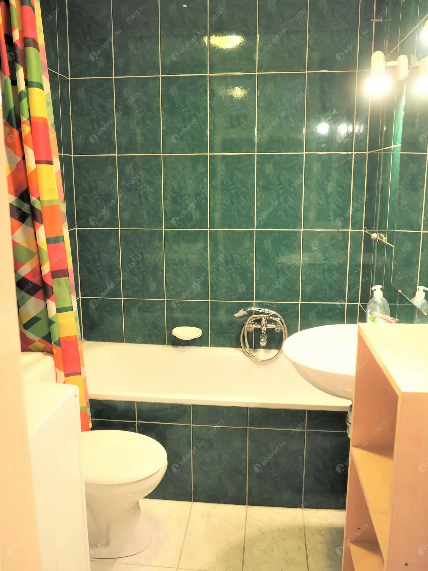 Kiadó albérlet 238000 Ft/hó áron: Budapest, VIII. kerület  II. János Pál pápa tér. Mérete: 45 nm, 1 szobás | Alberlet.hu - 6405801