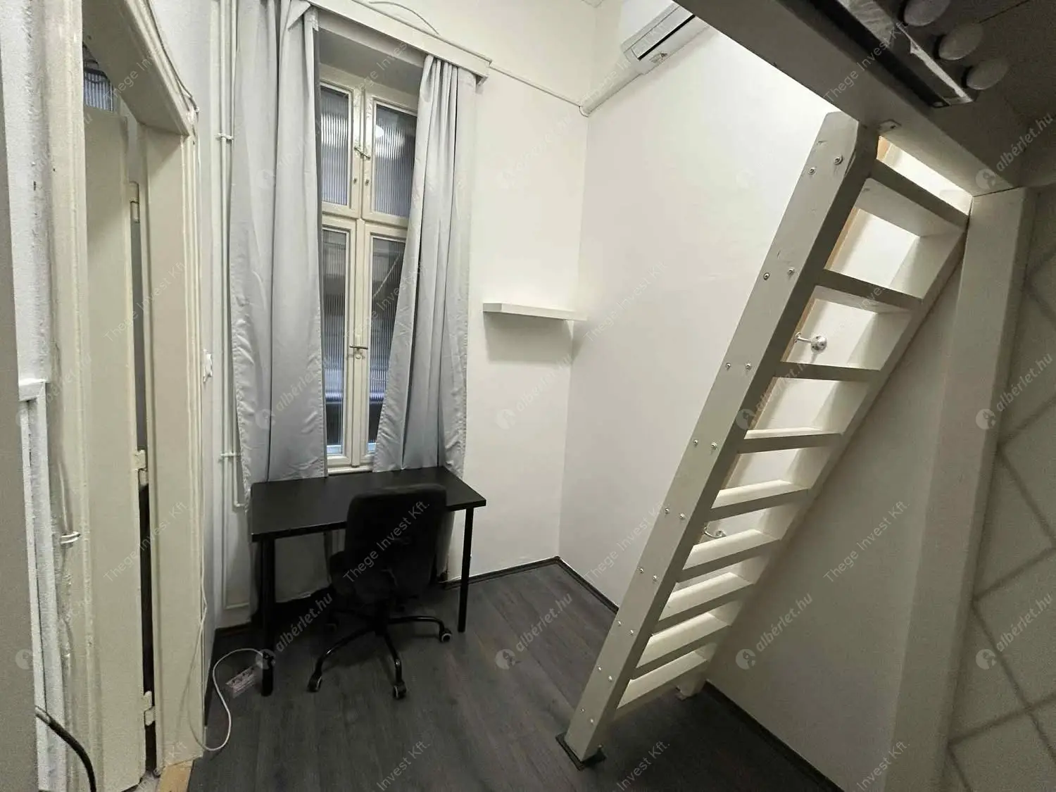 Kiadó albérlet 270000 Ft/hó áron: Budapest, VIII. kerület  II. János Pál pápa tér. Mérete: 51 nm, 2 szobás | Alberlet.hu - 6576112