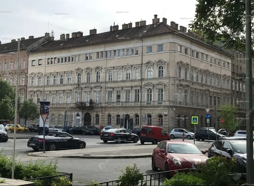 Kiadó albérlet 250000 Ft/hó áron: Budapest, VIII. kerület  II. János Pál pápa tér. Mérete: 53 nm, 2 szobás | Alberlet.hu - 6621426