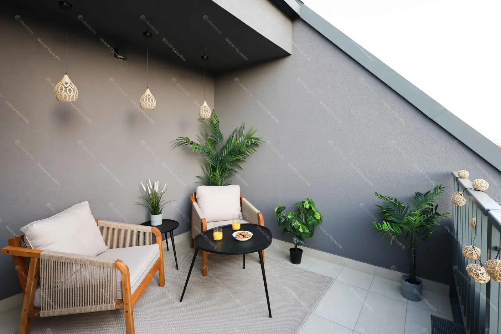 Kiadó albérlet 225000 Ft/hó áron: Budapest, VIII. kerület  Illés utca. Mérete: 32 nm, 1 szobás | Alberlet.hu - 6656633