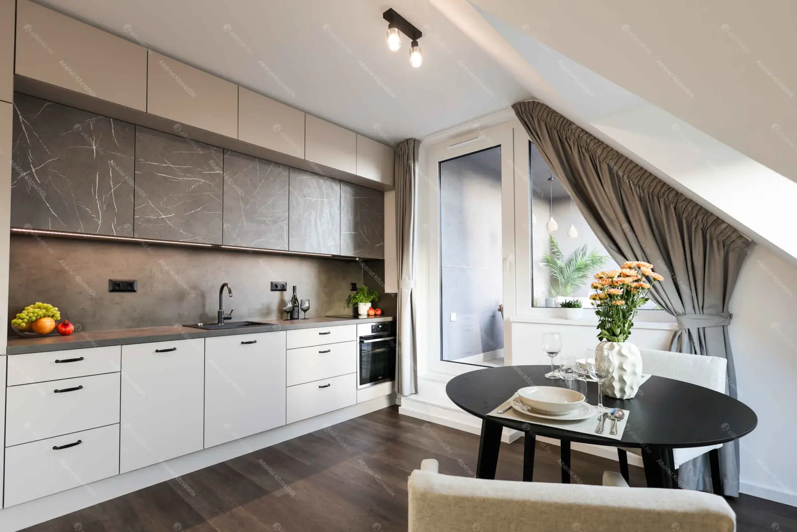 Kiadó albérlet 225000 Ft/hó áron: Budapest, VIII. kerület  Illés utca. Mérete: 32 nm, 1 szobás | Alberlet.hu - 6656641