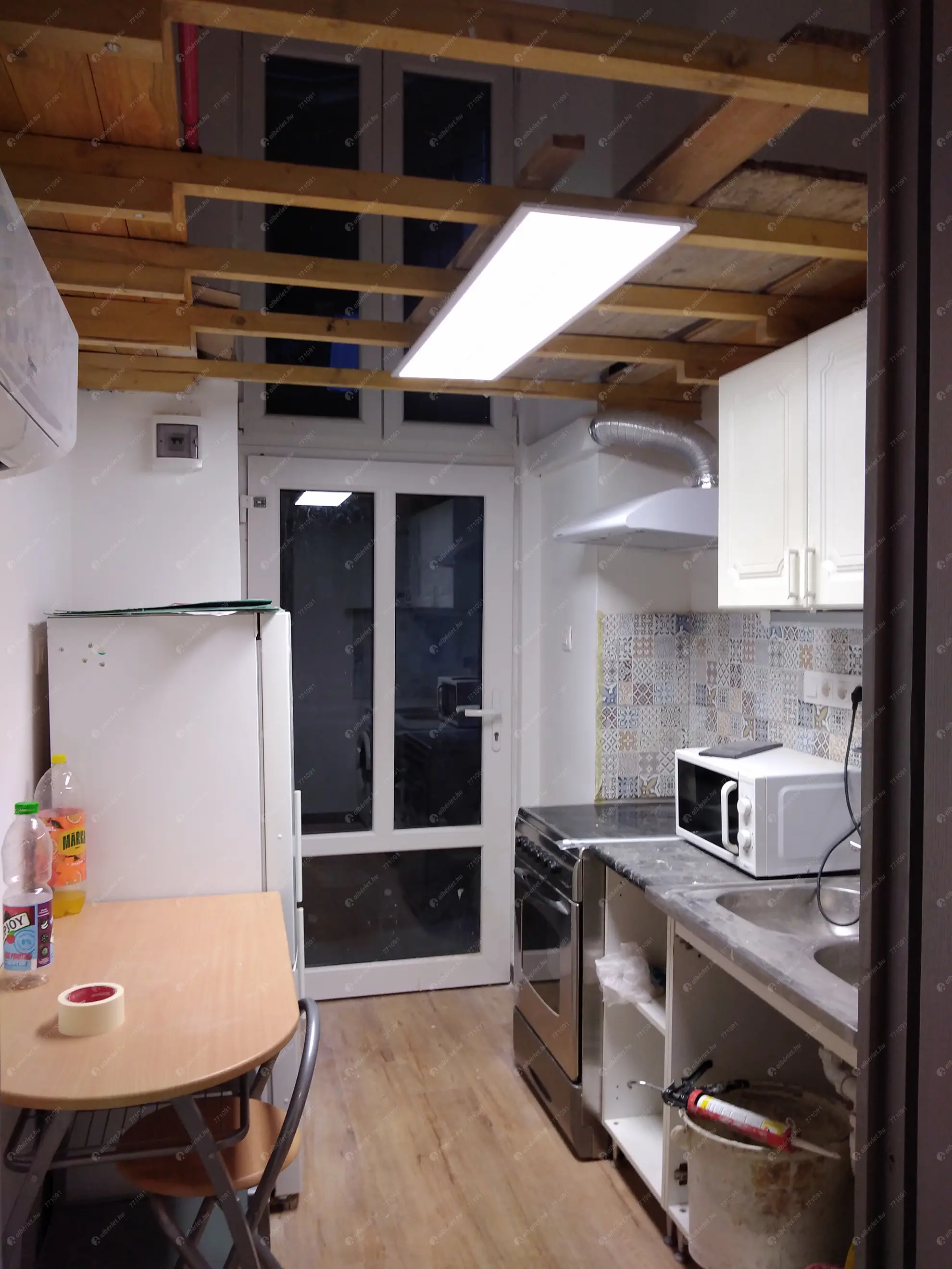 Kiadó albérlet 150000 Ft/hó áron: Budapest, VIII. kerület  Illés utca. Mérete: 38 nm, 1 szobás | Alberlet.hu - 6584399