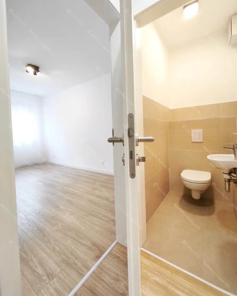 Kiadó albérlet 300000 Ft/hó áron: Budapest, VIII. kerület  Illés utca. Mérete: 47 nm, 2 szobás | Alberlet.hu - 6693963