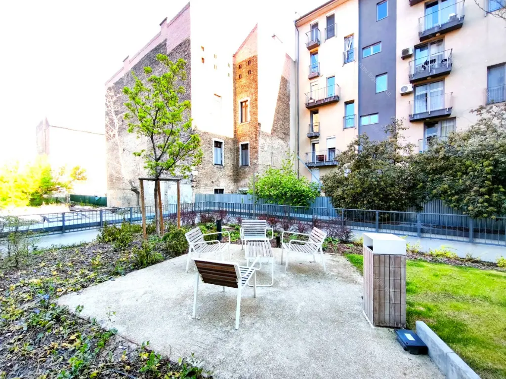 Kiadó albérlet 300000 Ft/hó áron: Budapest, VIII. kerület  Illés utca. Mérete: 47 nm, 2 szobás | Alberlet.hu - 6693975