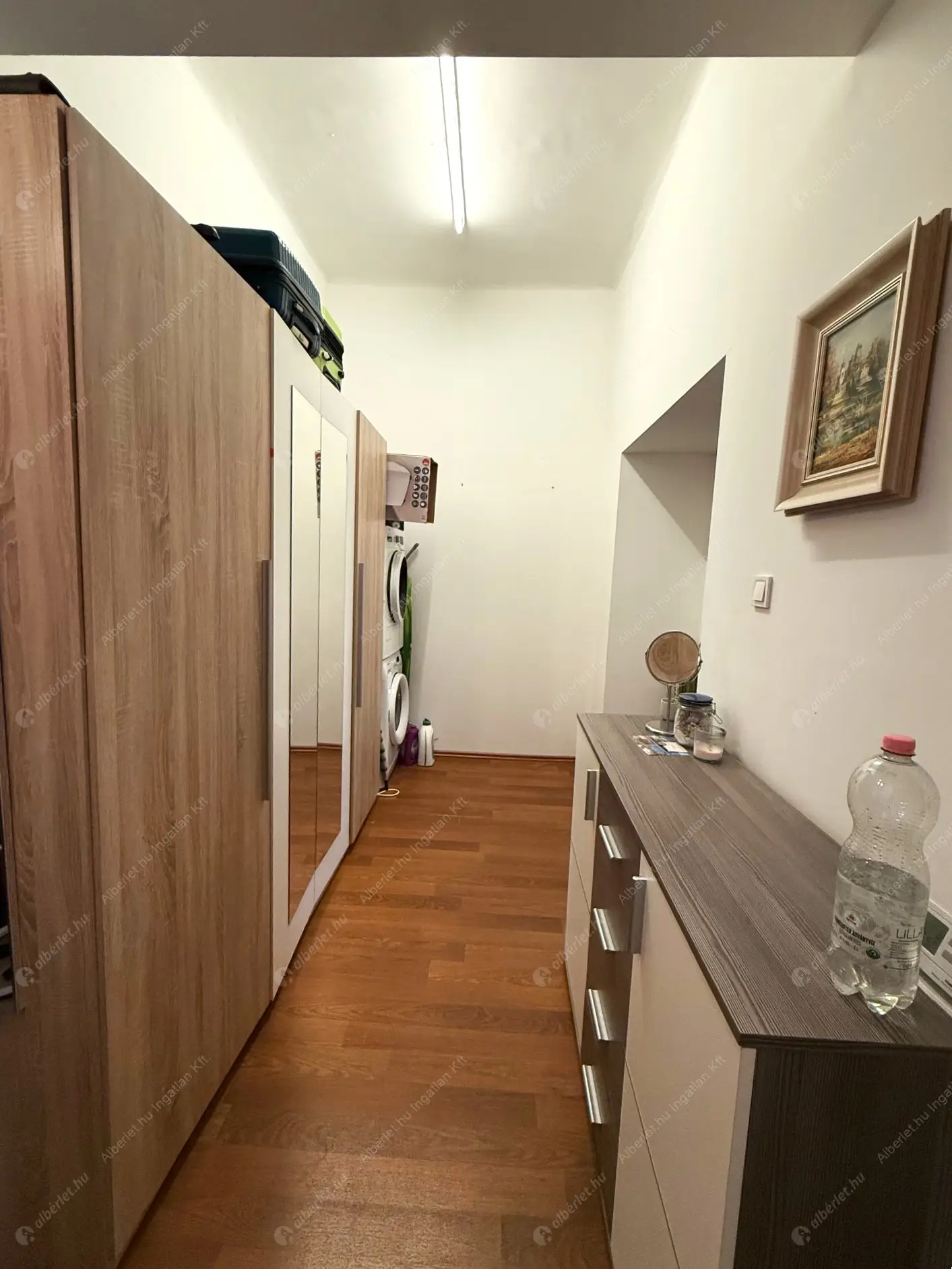 Kiadó albérlet 300000 Ft/hó áron: Budapest, VIII. kerület  Illés utca. Mérete: 57 nm, 3 szobás | Alberlet.hu - 6546127