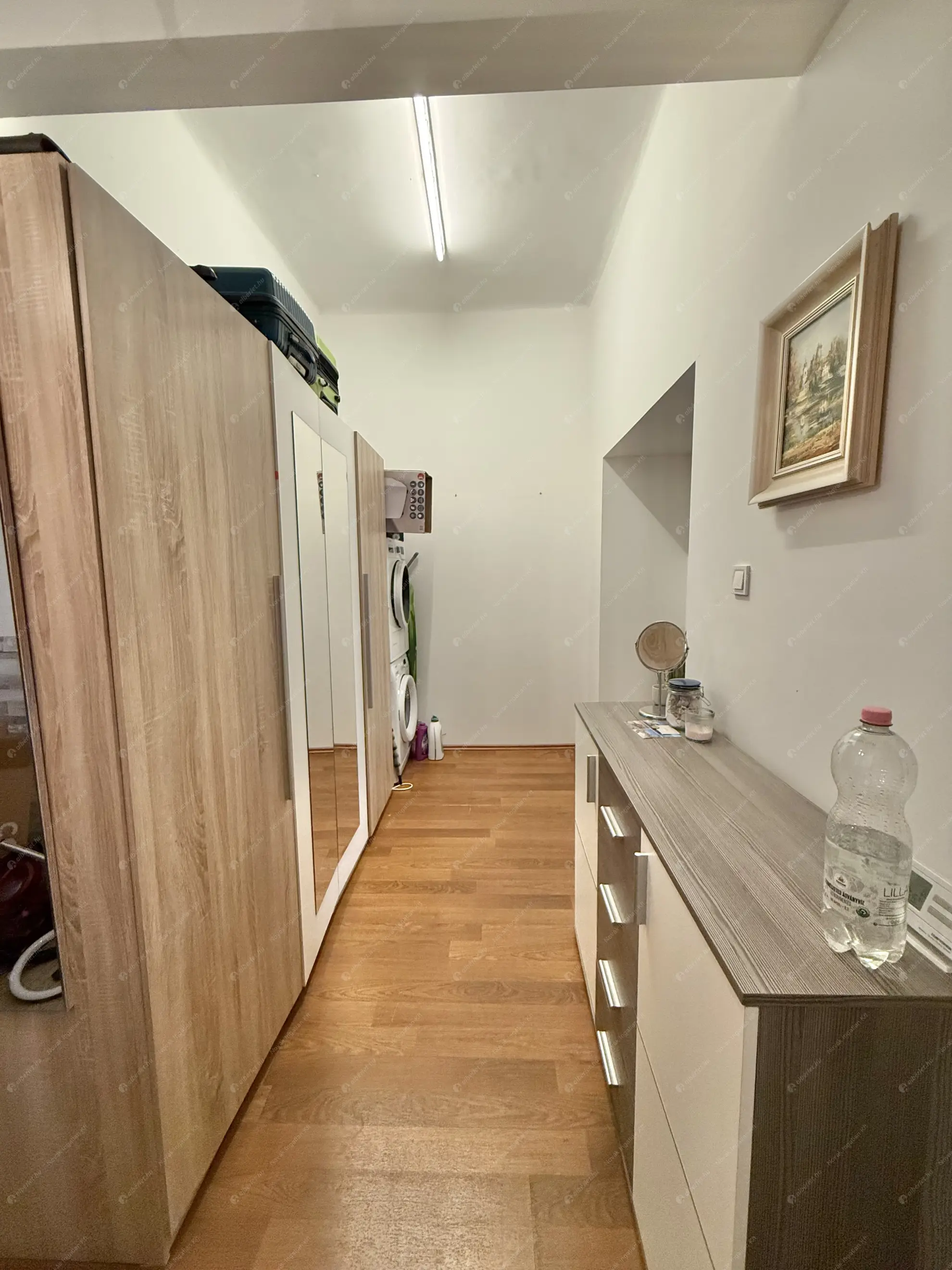 Kiadó albérlet 270000 Ft/hó áron: Budapest, VIII. kerület  Illés utca. Mérete: 57 nm, 3 szobás | Alberlet.hu - 6546755