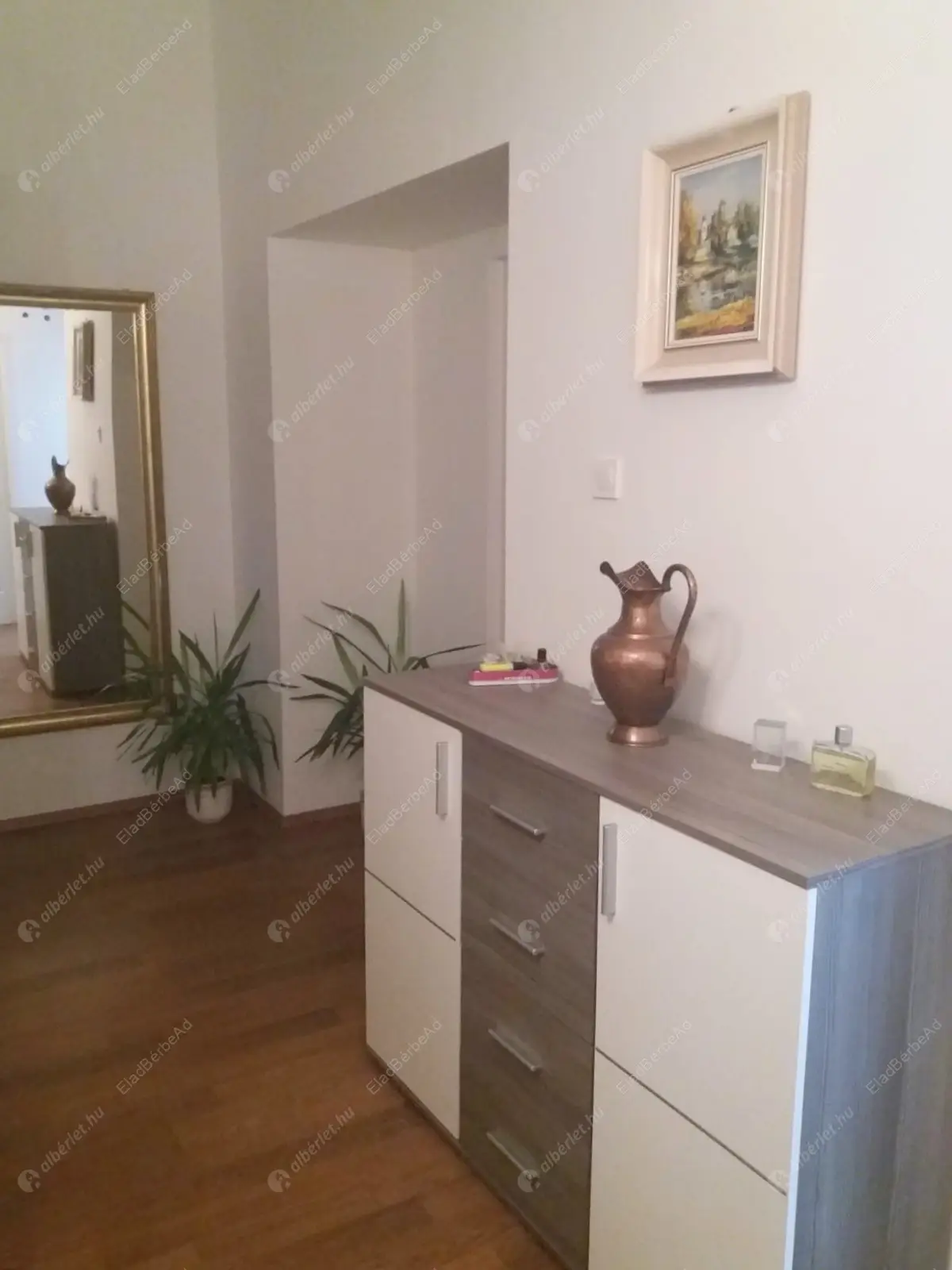 Kiadó albérlet 280000 Ft/hó áron: Budapest, VIII. kerület  Illés utca. Mérete: 57 nm, 2 szobás | Alberlet.hu - 6559852