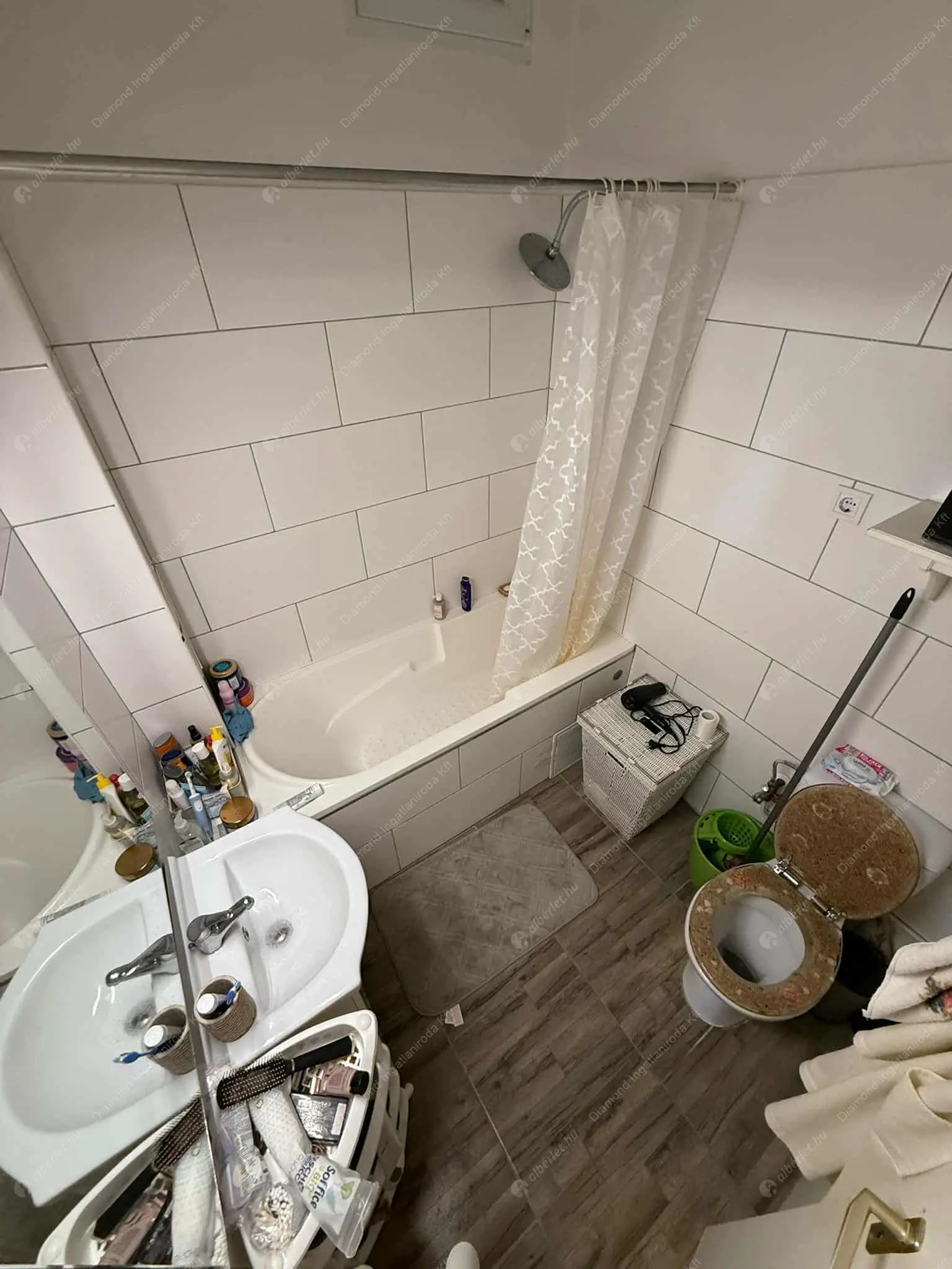 Kiadó albérlet 280000 Ft/hó áron: Budapest, VIII. kerület  Illés utca. Mérete: 57 nm, 3 szobás | Alberlet.hu - 6562829