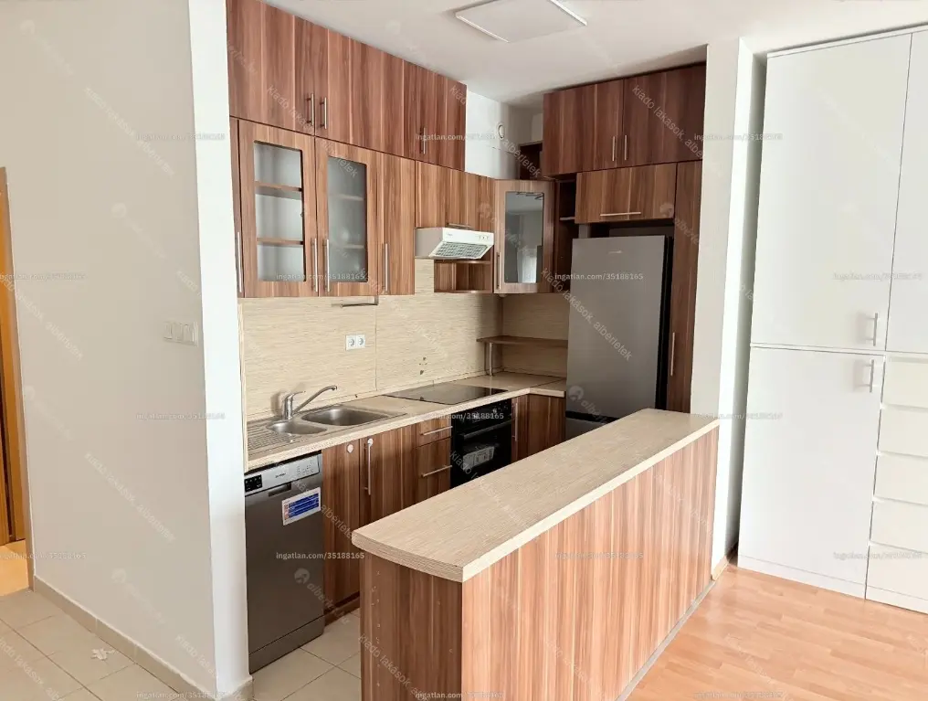 Kiadó albérlet 260000 Ft/hó áron: Budapest, VIII. kerület  Jázmin utca. Mérete: 56 nm, 1 szobás | Alberlet.hu - 6653565