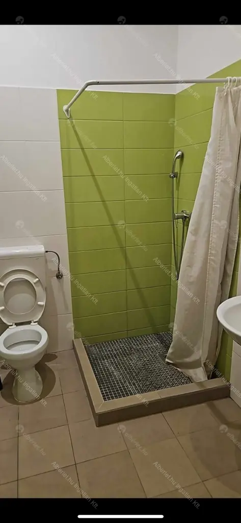 Kiadó albérlet 110000 Ft/hó áron: Budapest, VIII. kerület  József körút. Mérete: 110 nm, 4 szobás | Alberlet.hu - 6681218