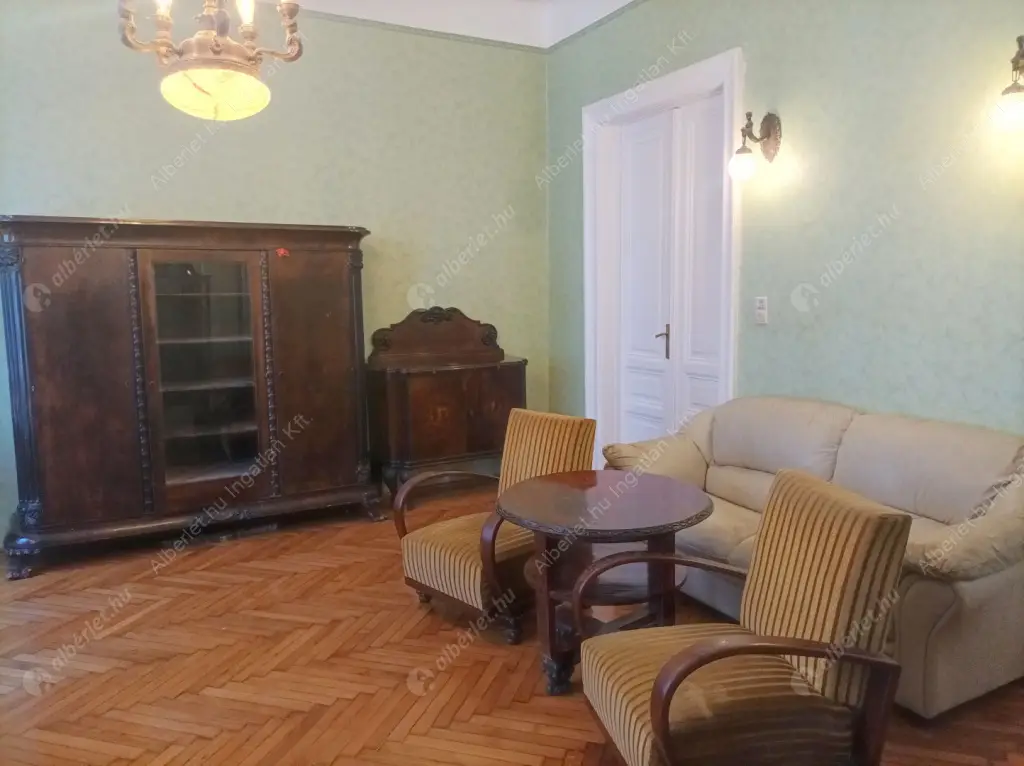 Kiadó albérlet 300000 Ft/hó áron: Budapest, VIII. kerület  József körút. Mérete: 127 nm, 3 szobás | Alberlet.hu - 6614557